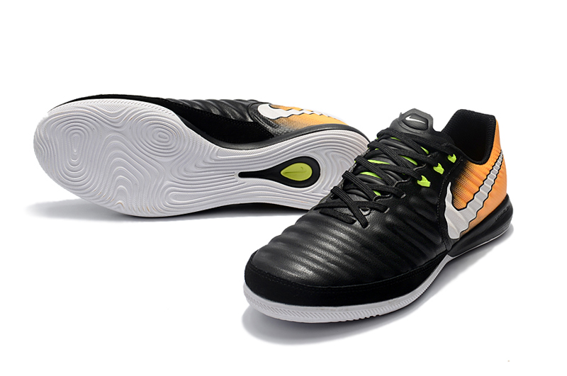 کفش فوتسال نایکی TiempoX Finale professional futsal shoes