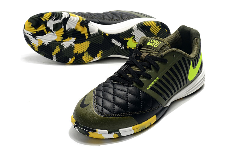 خرید کفش فوتسال Nike Lunar Gato II برای سالن حرفهای